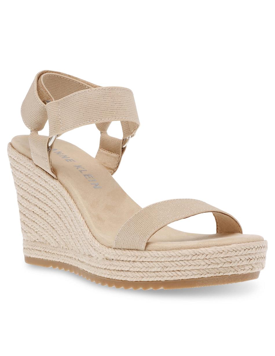 Anne Klein Wren Wedges Beige / Platinum | AUDFL65267